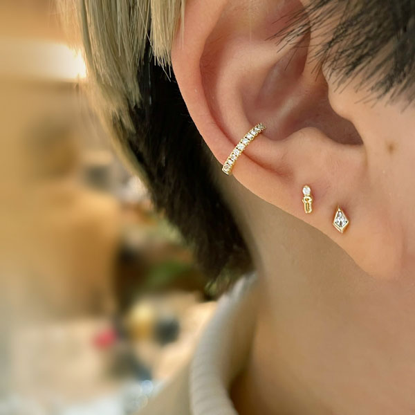 SJX W】DIAMOND STUD PIERCED EARRING(6ZP5025)｜SJX公式ONLINE STORE